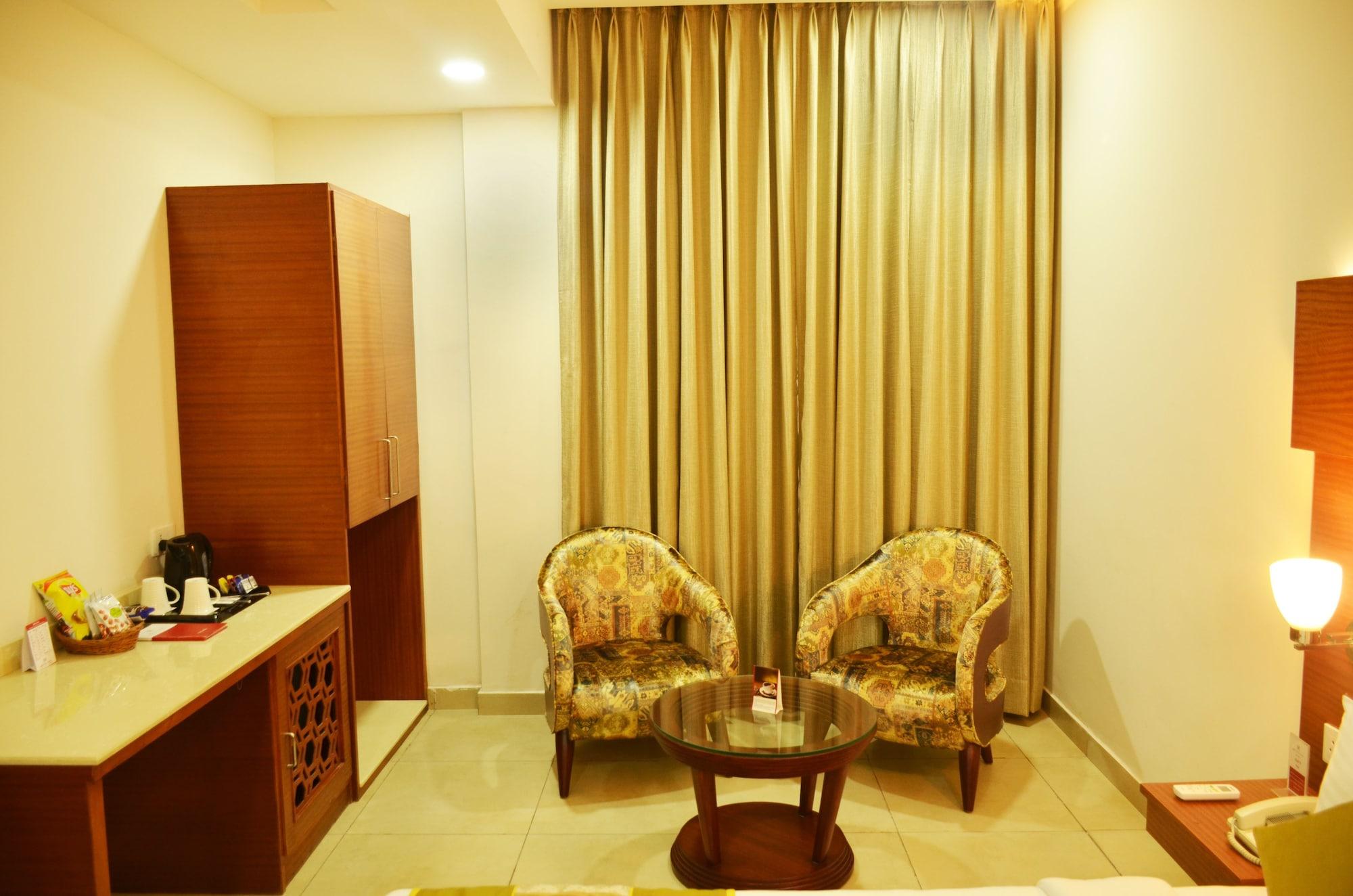 Mint Hotel Premia Chandigarh, Zirakpur Exterior foto