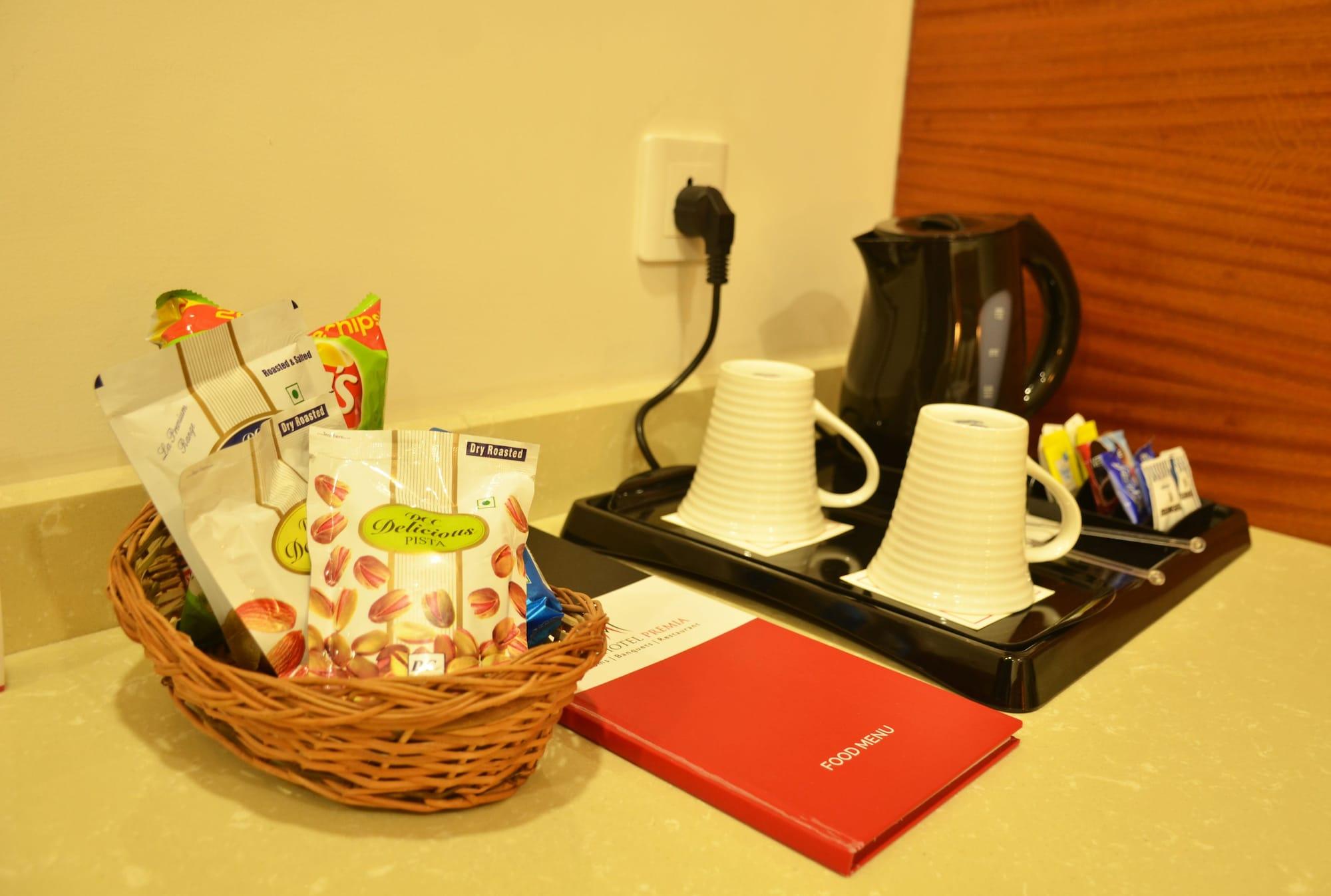 Mint Hotel Premia Chandigarh, Zirakpur Exterior foto
